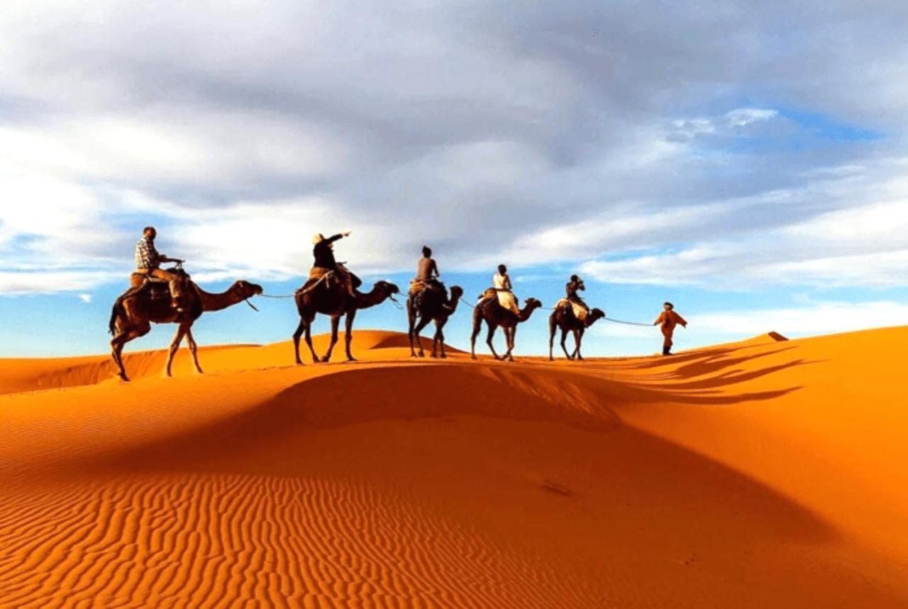 Desert Romantic Camp Merzouga Esterno foto