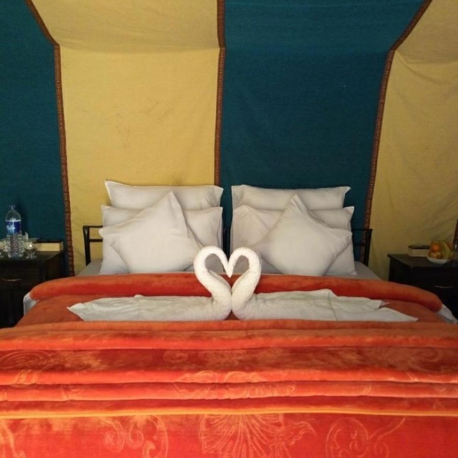 Desert Romantic Camp Merzouga Esterno foto