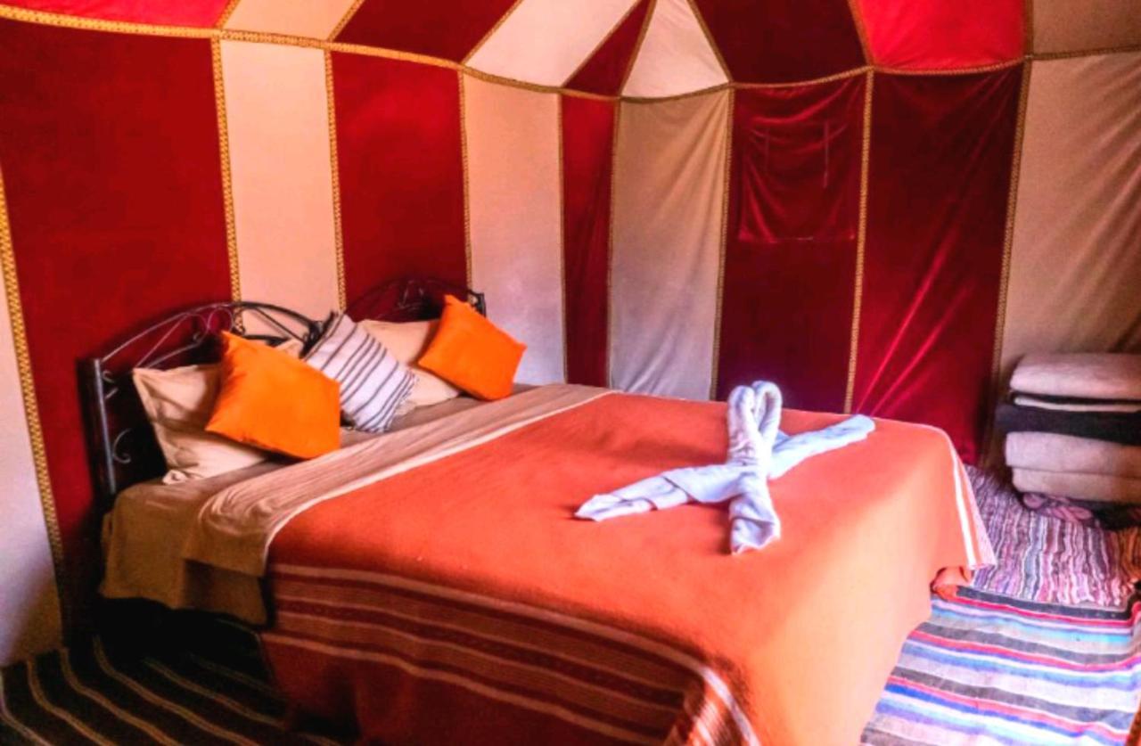 Desert Romantic Camp Merzouga Esterno foto