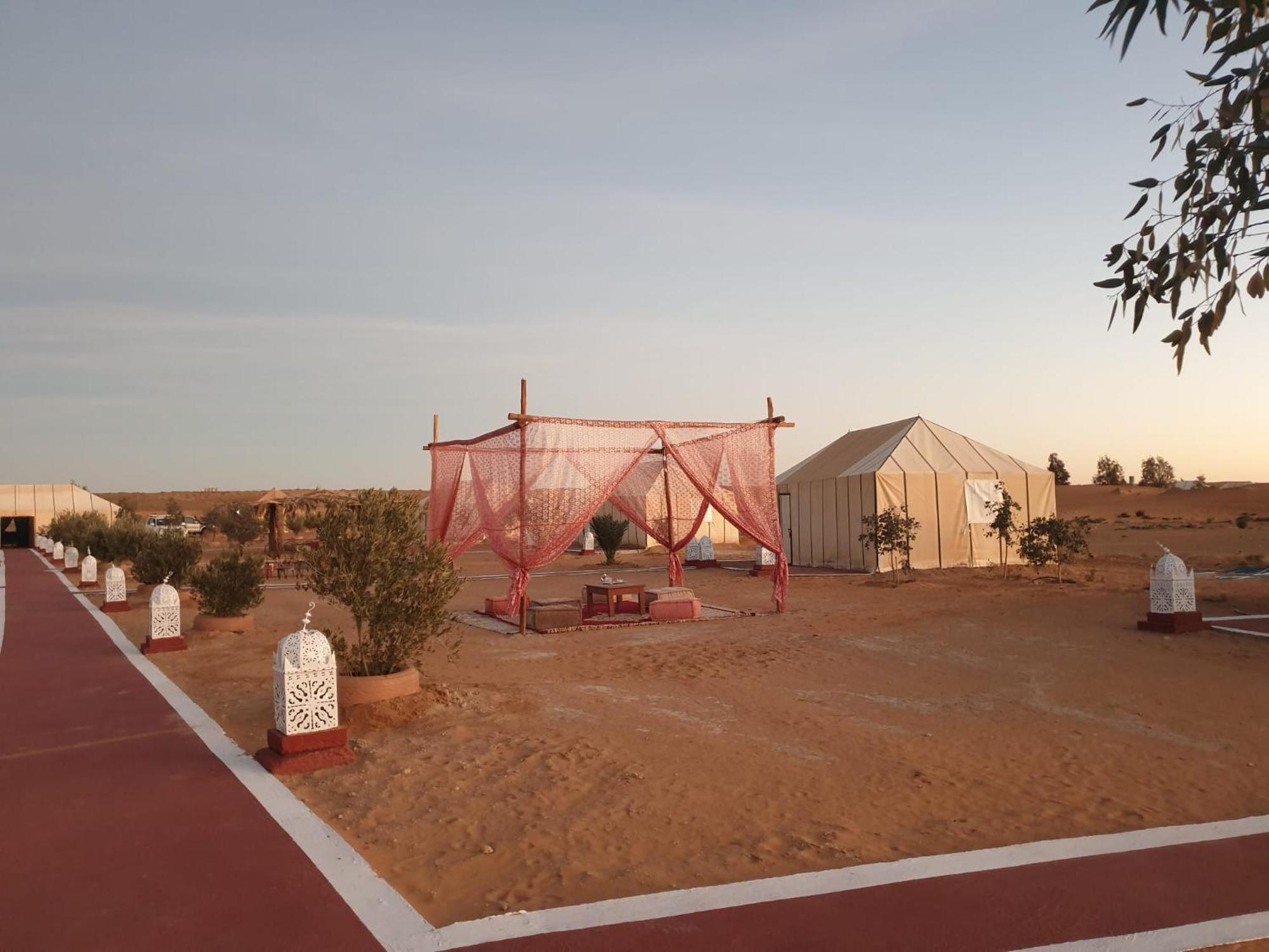 Desert Romantic Camp Merzouga Esterno foto